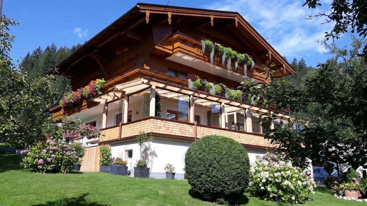 Hotel Haus Binder Ried im Zillertal Exterior foto