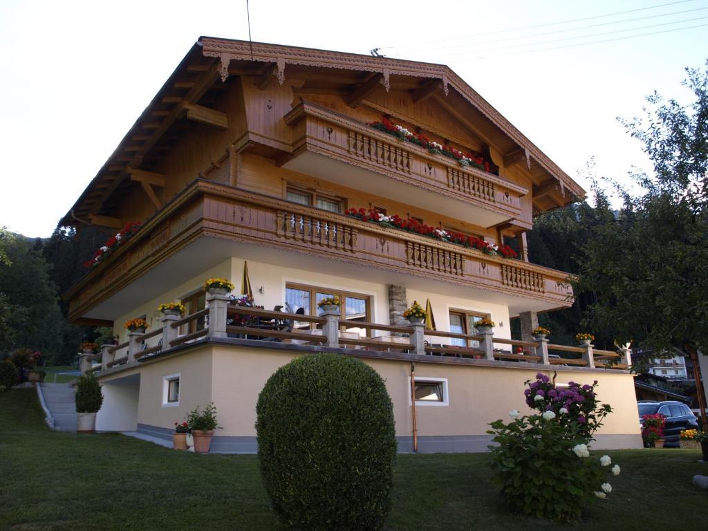 Hotel Haus Binder Ried im Zillertal Exterior foto